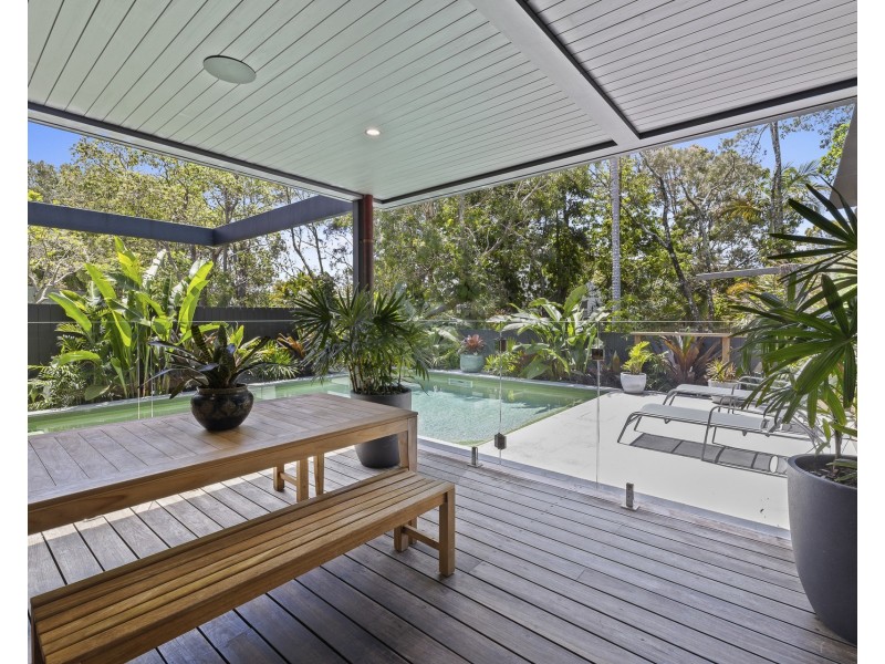 11 Gloria Street, South Golden Beach NSW 2483