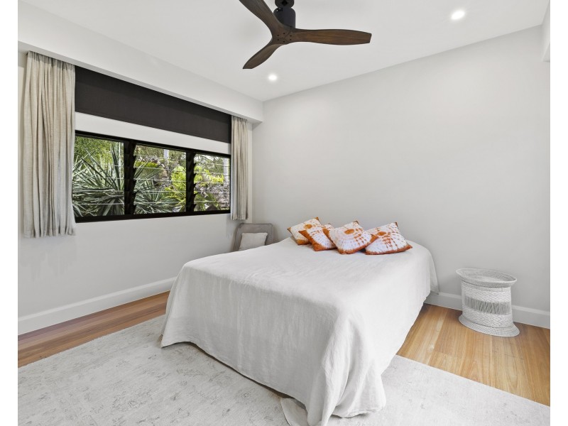 11 Gloria Street, South Golden Beach NSW 2483