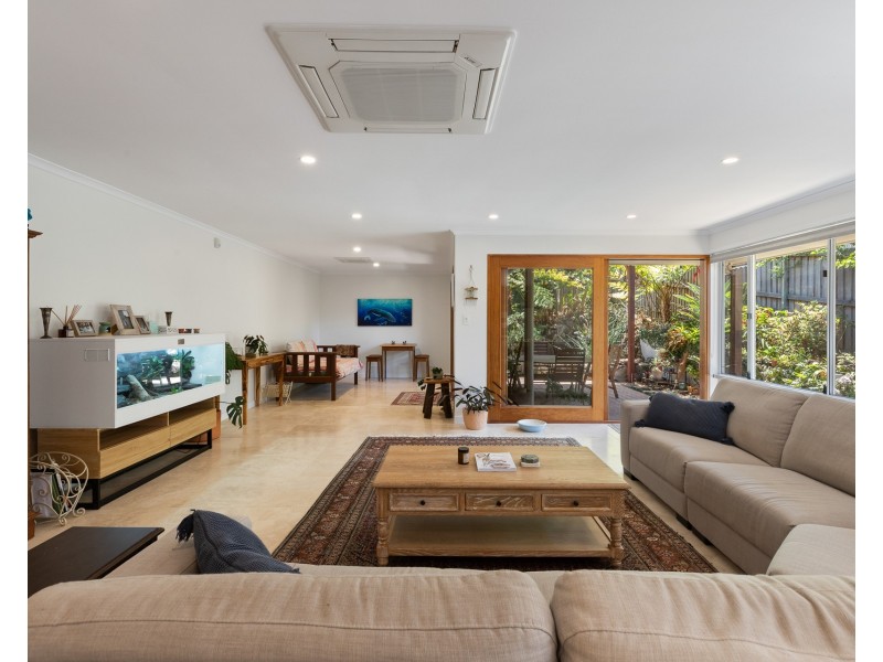 77 Beech Drive, Suffolk Park NSW 2481