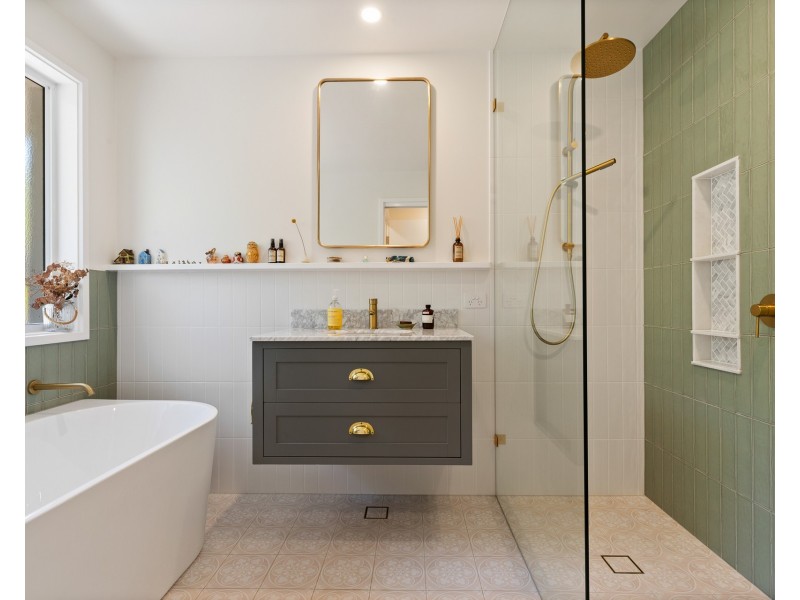 77 Beech Drive, Suffolk Park NSW 2481