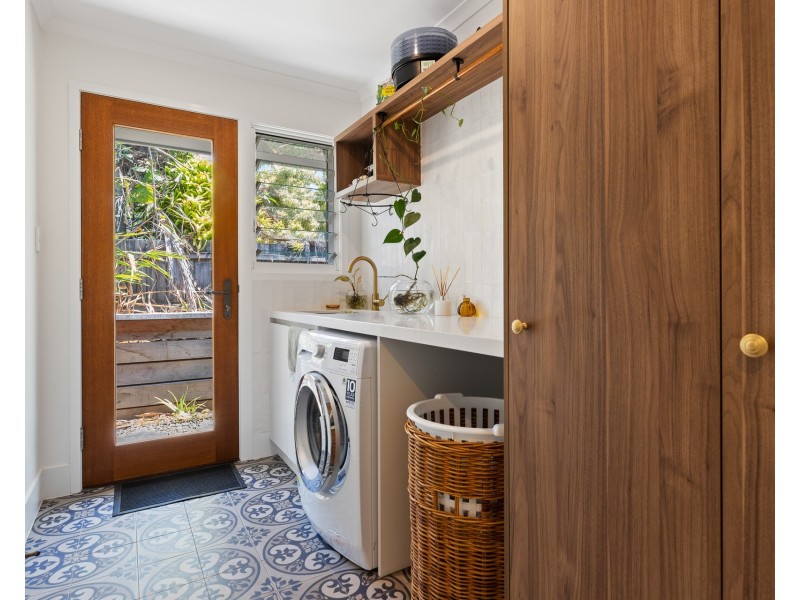 77 Beech Drive, Suffolk Park NSW 2481