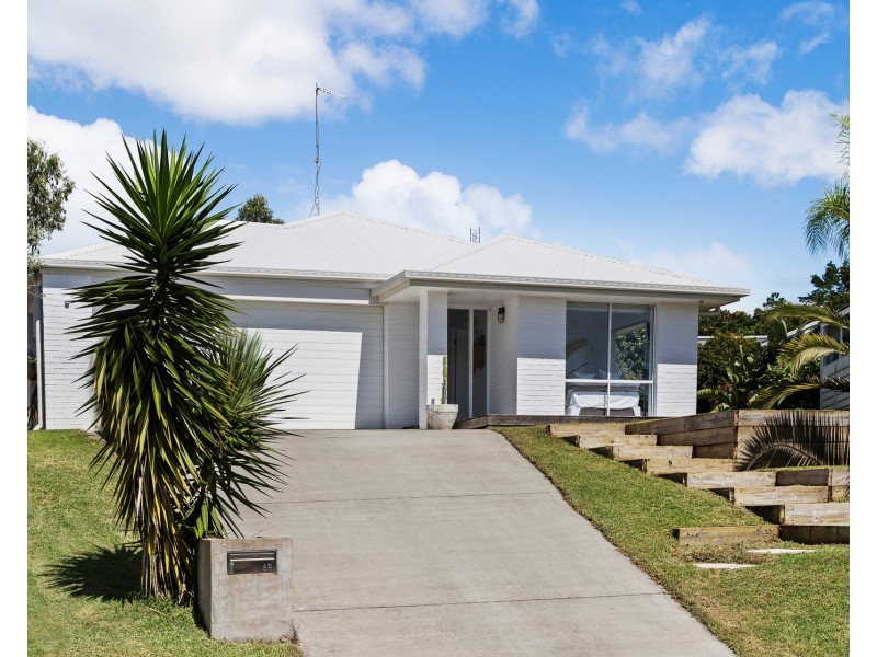69 Lindsay Avenue, Cumbalum NSW 2478