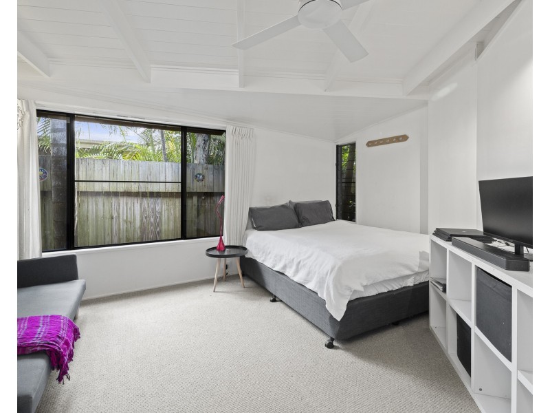 4 Azolla Place, Suffolk Park NSW 2481