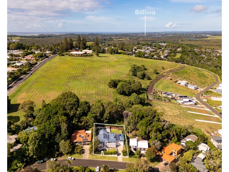 15 Karalauren Court, Lennox Head NSW 2478