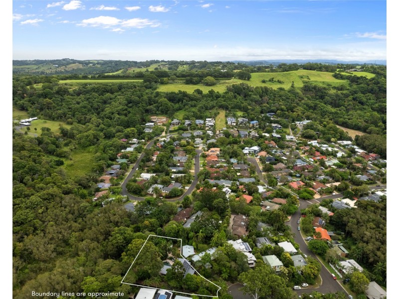 8 Pecan Court, Suffolk Park NSW 2481