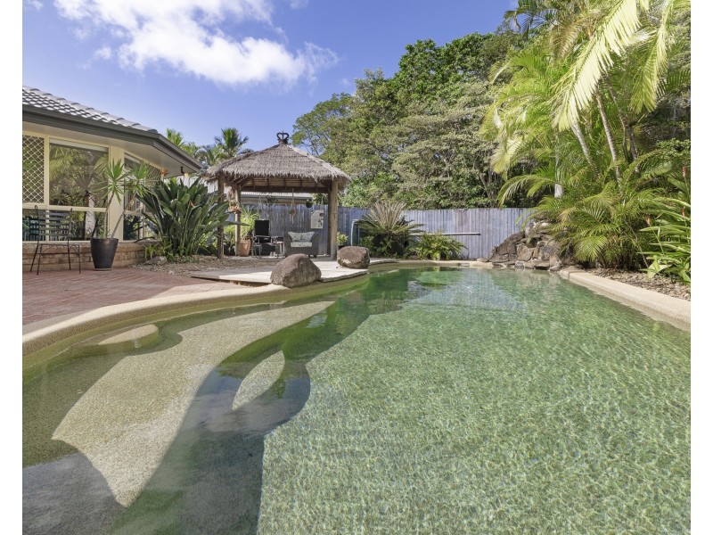 25 Caniaba Crescent, Suffolk Park NSW 2481