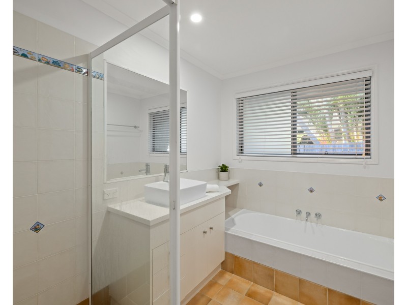 19 Oodgeroo Gardens, Byron Bay NSW 2481
