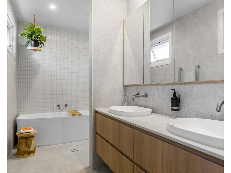 10 Oakland Court, Byron Bay NSW 2481