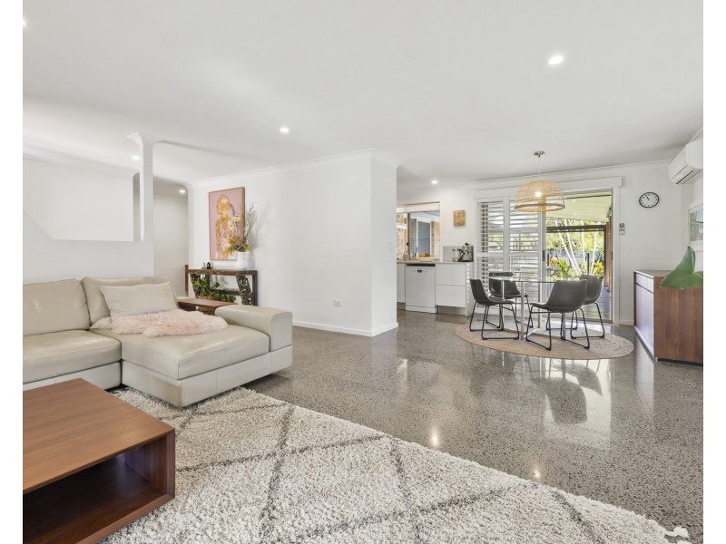 19 Caniaba Crescent, Suffolk Park NSW 2481