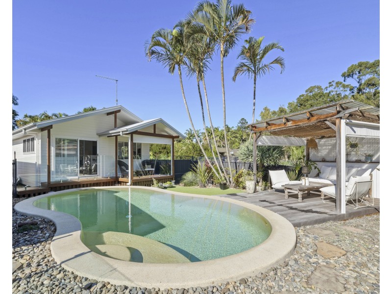 19 Caniaba Crescent, Suffolk Park NSW 2481