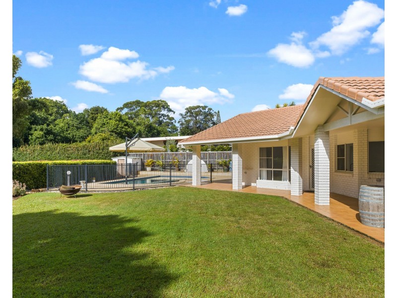 30 Avocado Crescent, Ewingsdale NSW 2481