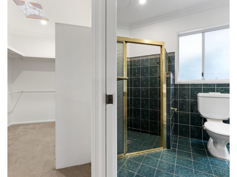 30 Avocado Crescent, Ewingsdale NSW 2481