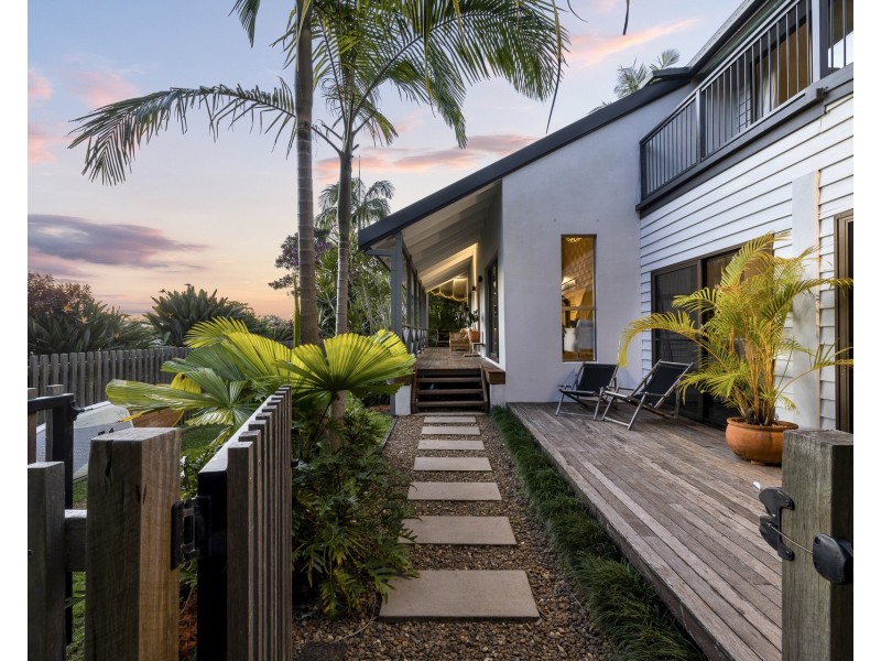 37 Gloria Street, South Golden Beach NSW 2483