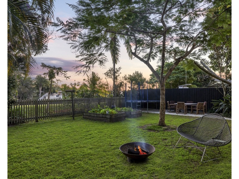 37 Gloria Street, South Golden Beach NSW 2483
