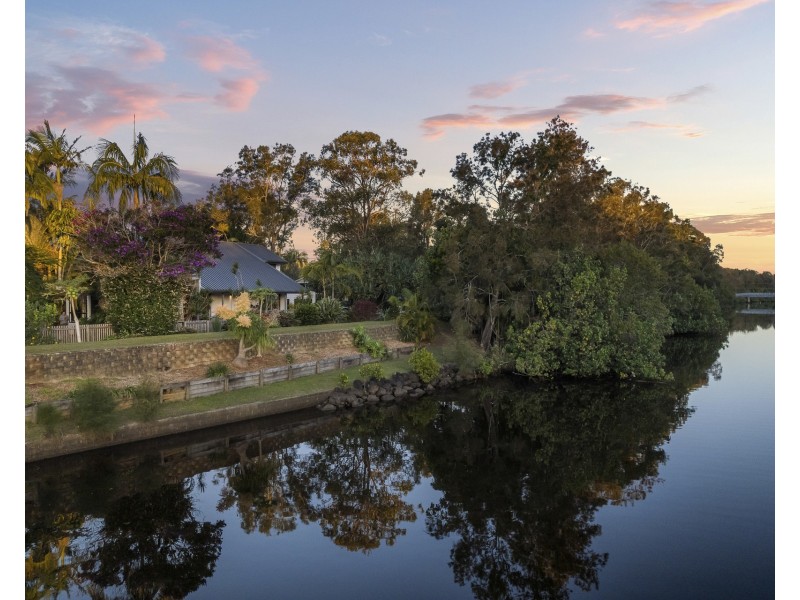 37 Gloria Street, South Golden Beach NSW 2483