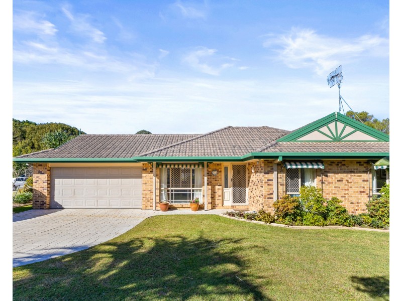 1 Tulipwood Court, Suffolk Park NSW 2481
