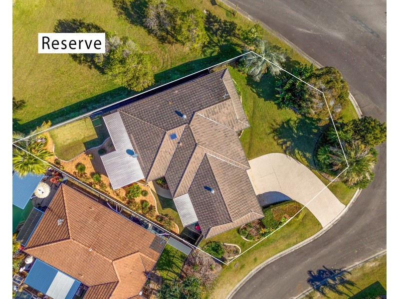 1 Tulipwood Court, Suffolk Park NSW 2481