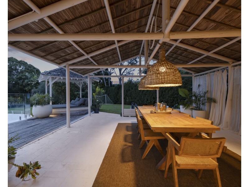 15 Plantation Drive, Ewingsdale NSW 2481