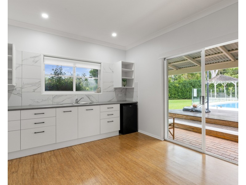 15 Plantation Drive, Ewingsdale NSW 2481