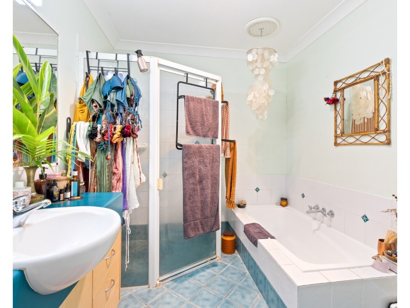 1/6 Sallywattle Drive, Suffolk Park NSW 2481