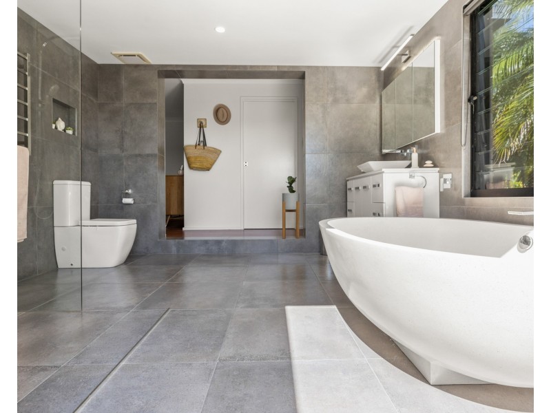 51 Kennedys Lane, Ewingsdale NSW 2481