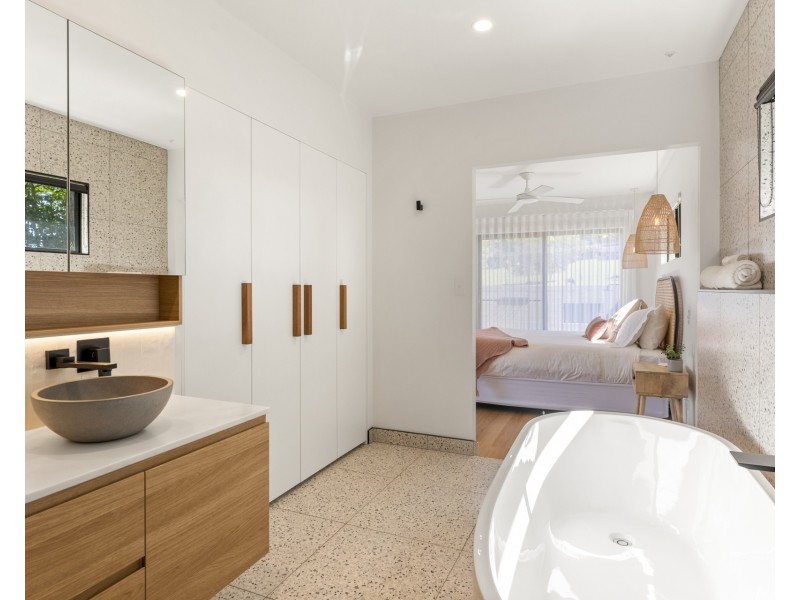 51 Kennedys Lane, Ewingsdale NSW 2481