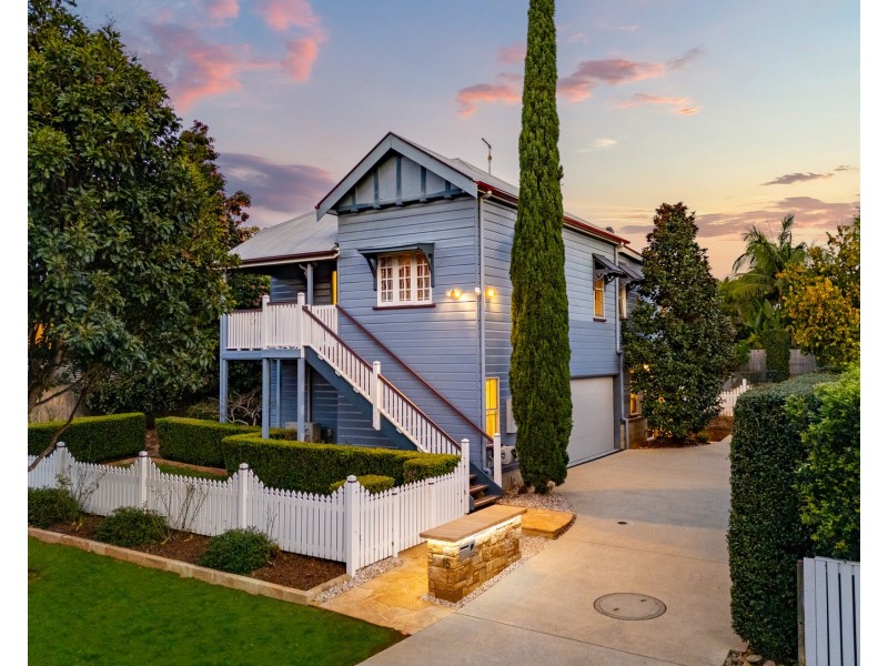 15 Palm-Lily Crescent, Bangalow NSW 2479