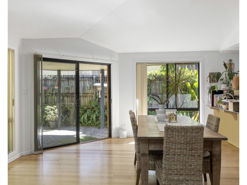 41 Caniaba Crescent, Suffolk Park NSW 2481