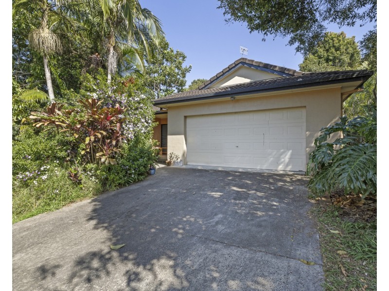 41 Caniaba Crescent, Suffolk Park NSW 2481