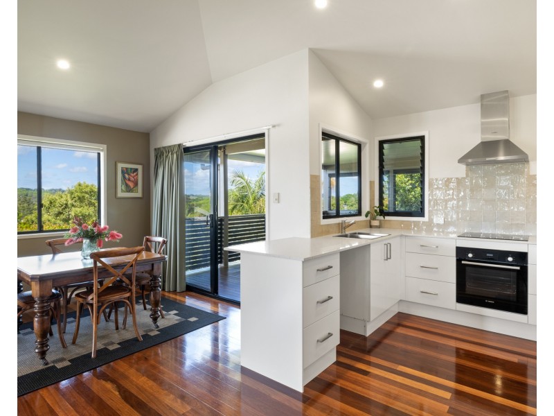 5 Barby Crescent, Bangalow NSW 2479