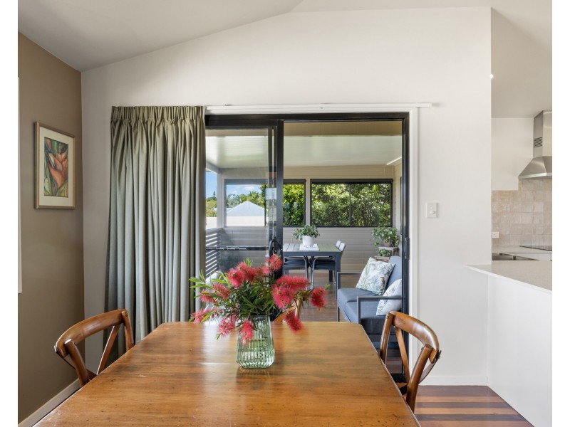 5 Barby Crescent, Bangalow NSW 2479