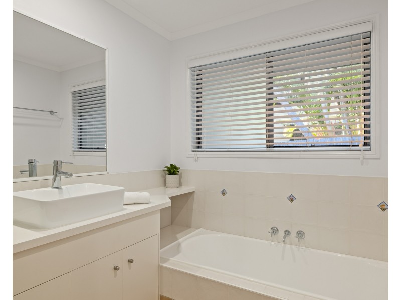 19 Oodgeroo Gardens, Byron Bay NSW 2481