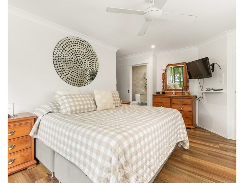 2/6 Firewheel Place, Suffolk Park NSW 2481