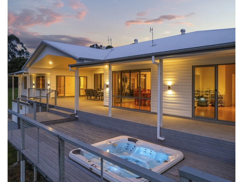 835 Federal Drive, Goonengerry NSW 2482