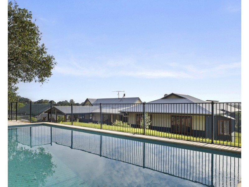 11 Lizray Road, Federal NSW 2480