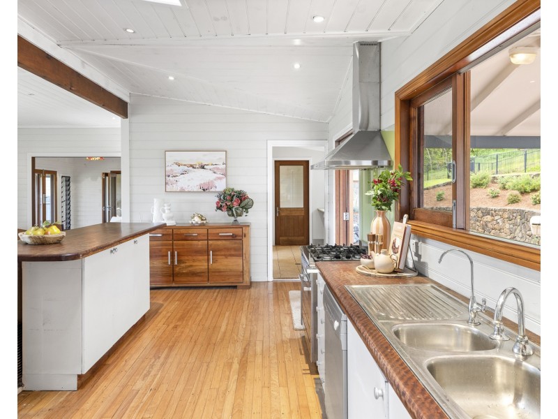 11 Lizray Road, Federal NSW 2480