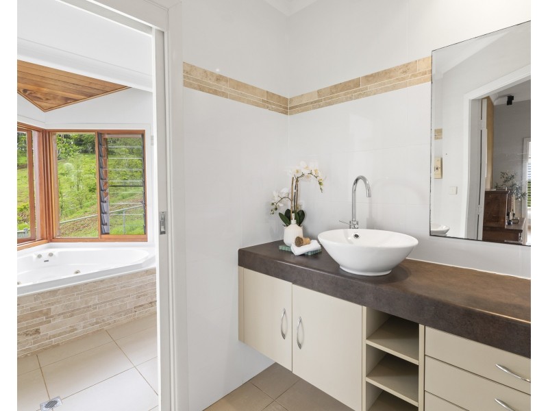 11 Lizray Road, Federal NSW 2480