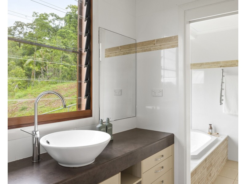 11 Lizray Road, Federal NSW 2480