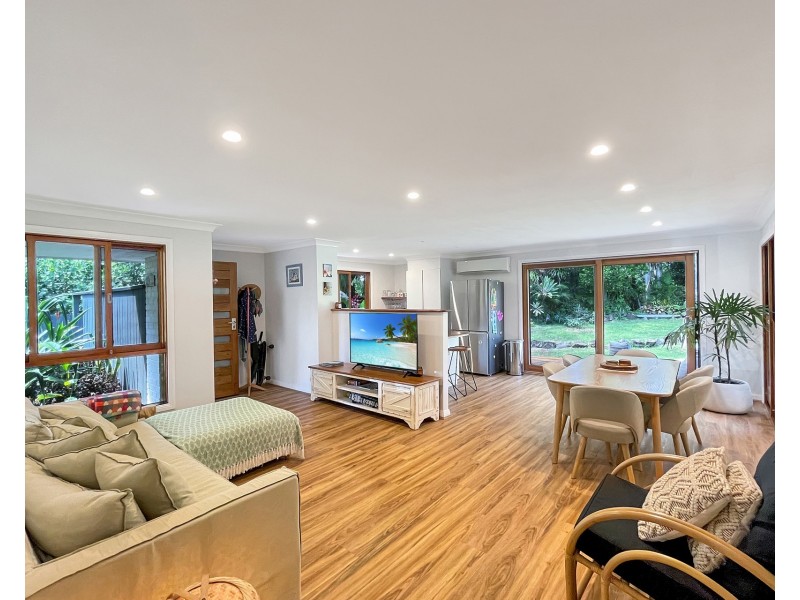 2/8 Julian Rocks Drive, Byron Bay NSW 2481