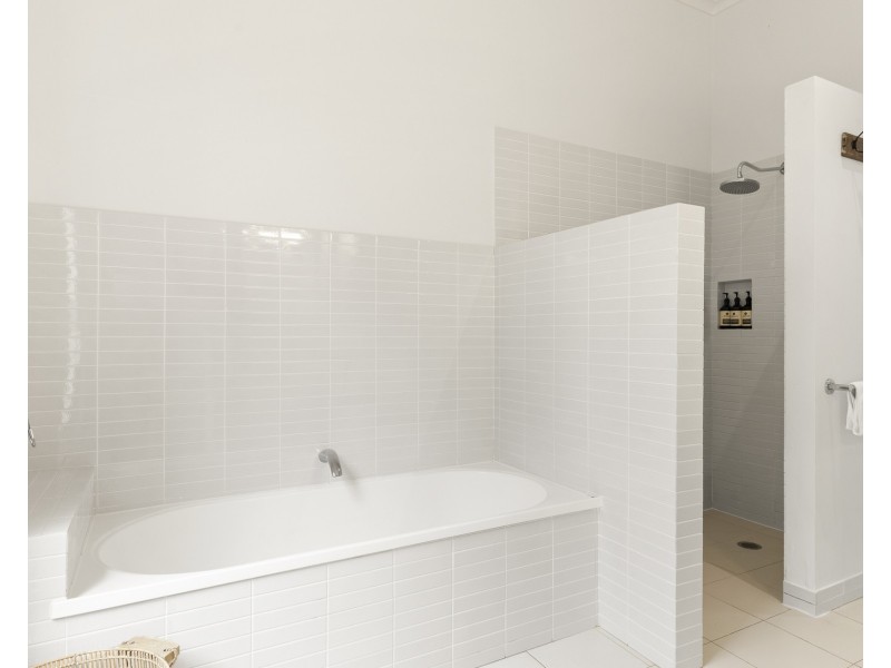 49 Carlyle Lane, Byron Bay NSW 2481