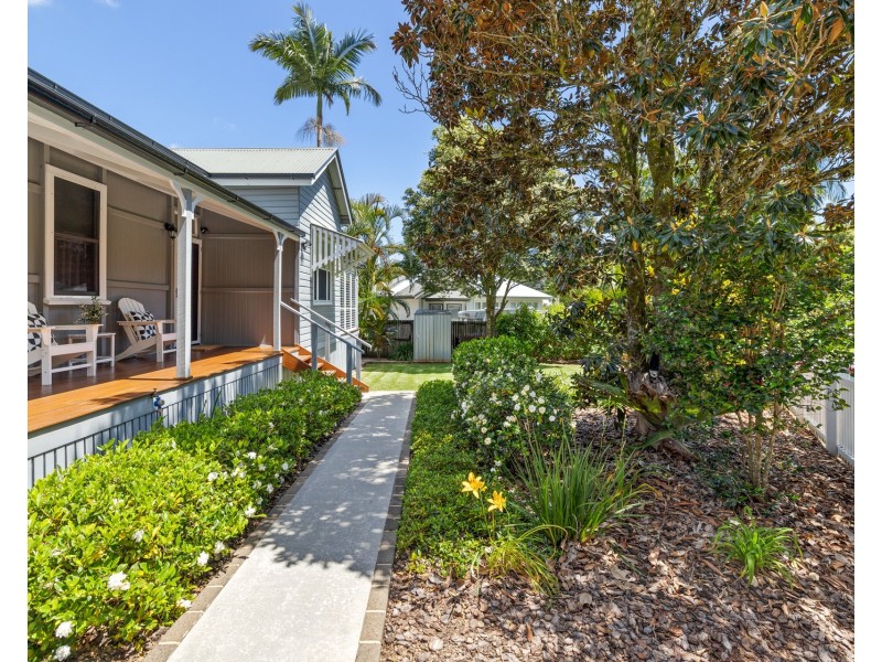3 Palm-Lily Crescent, Bangalow NSW 2479