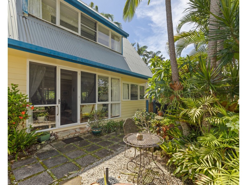 12 Glasgow Street, Suffolk Park NSW 2481