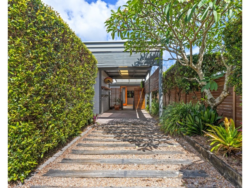 14A Beachside Drive, Suffolk Park NSW 2481