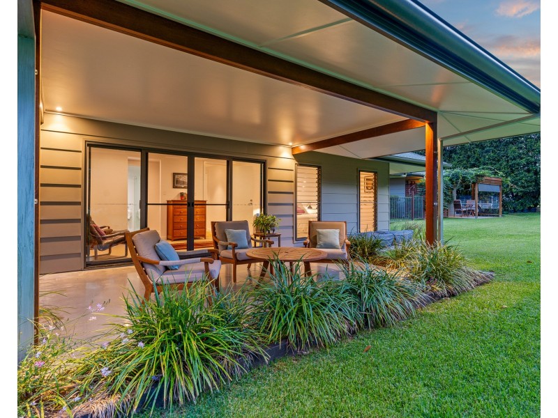 35 Avocado Crescent, Ewingsdale NSW 2481