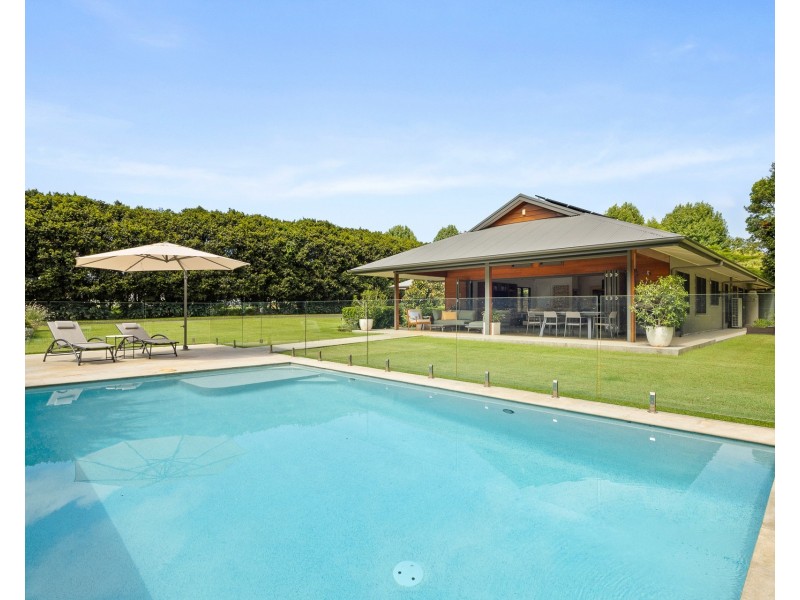 35 Avocado Crescent, Ewingsdale NSW 2481