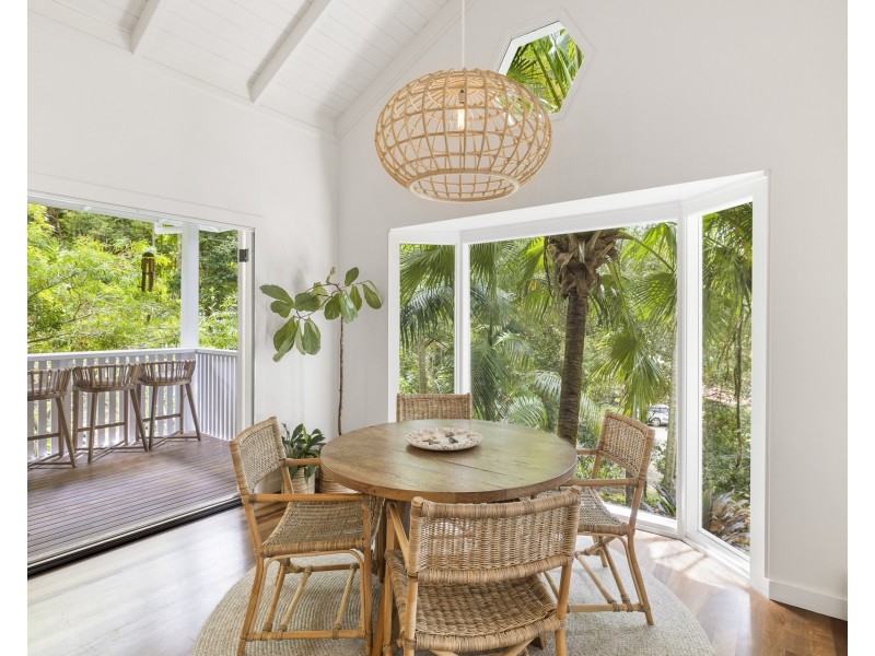 16 Palm Tree Crescent, Bangalow NSW 2479