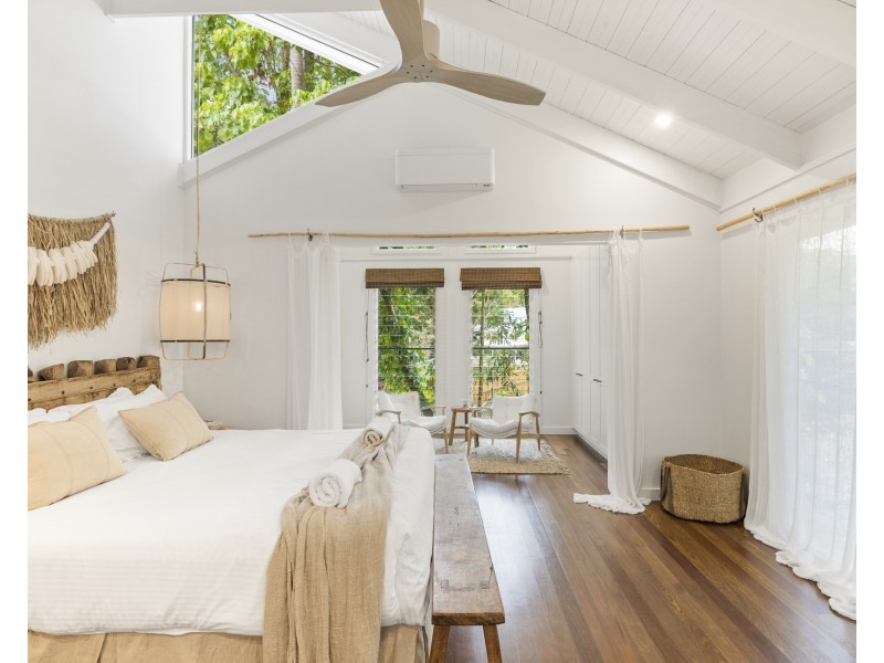 16 Palm Tree Crescent, Bangalow NSW 2479