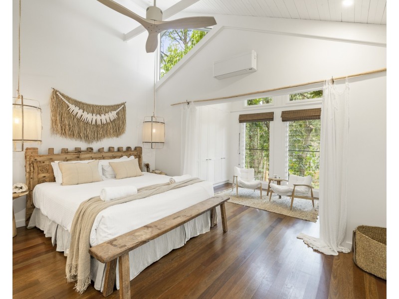 16 Palm Tree Crescent, Bangalow NSW 2479