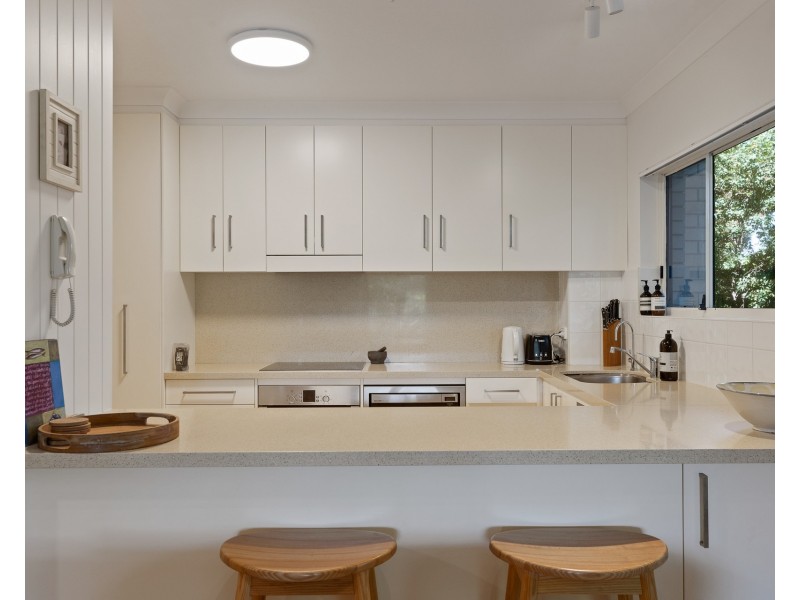 2/122 Lighthouse Road, Byron Bay NSW 2481