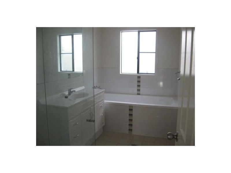 120 BOTANICAL CRT, Banora Point NSW 2486